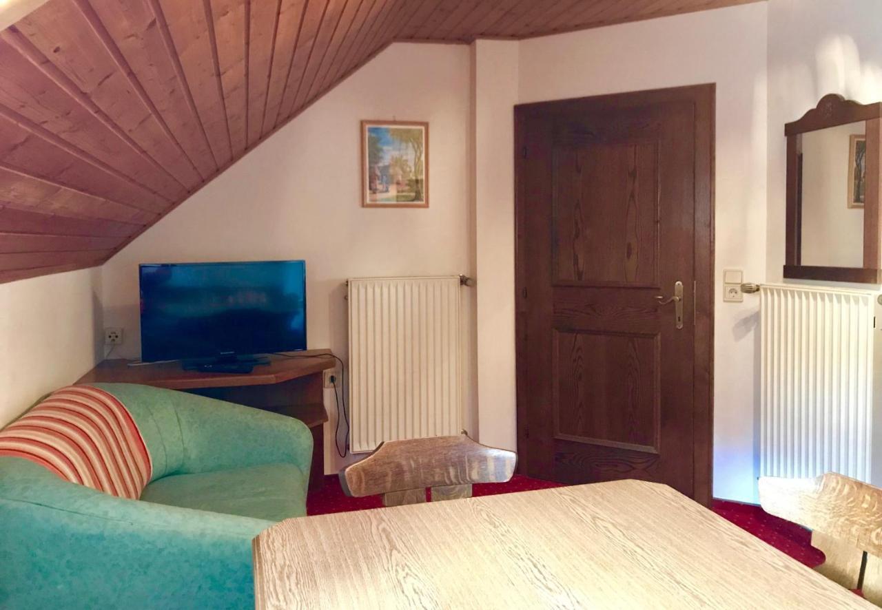 Futtertroegl Apartment *